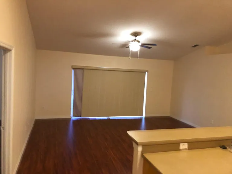 509 Albatross Dr — Photo 17