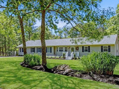 20 Charter Court, Manorville, NY, 11949