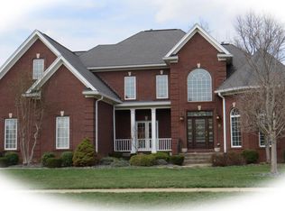 6015 Laurel Ln, Prospect, KY 40059