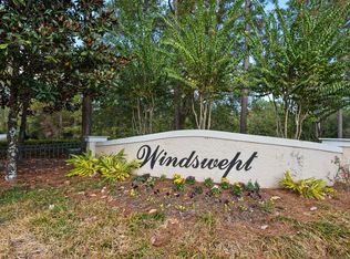 268 Fairway Xing, Freeport, FL 32439