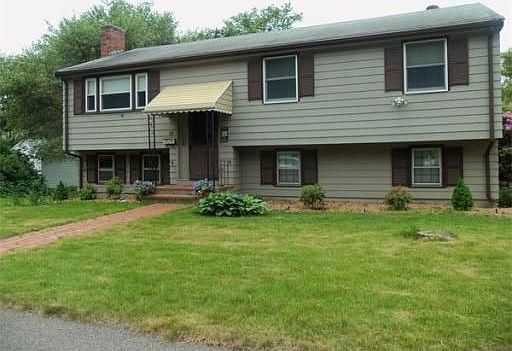 3rd image of 84 Jacobsen Dr
