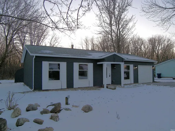 1820 Michaels St, Warsaw, IN 46580