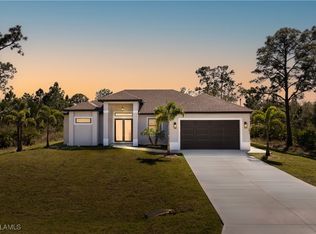 1304 E 7th St, Lehigh Acres, FL 33972