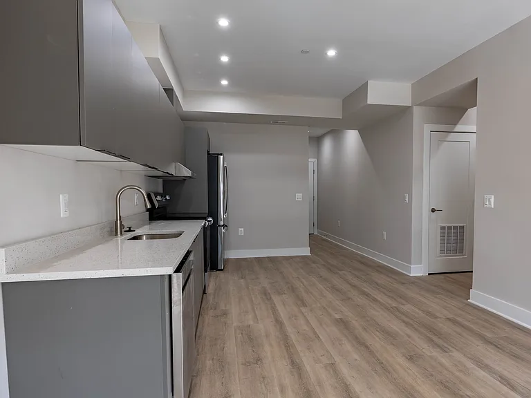 414 Kennedy St NW #204 — Photo 9