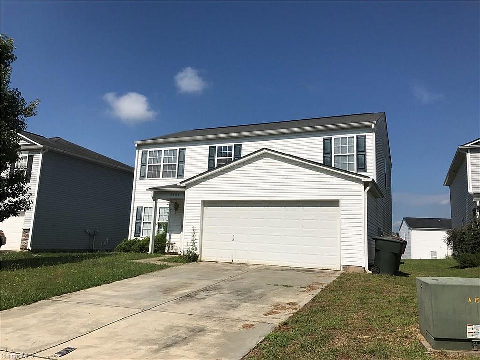 1st image of 3909 Edgewood Terrace Dr