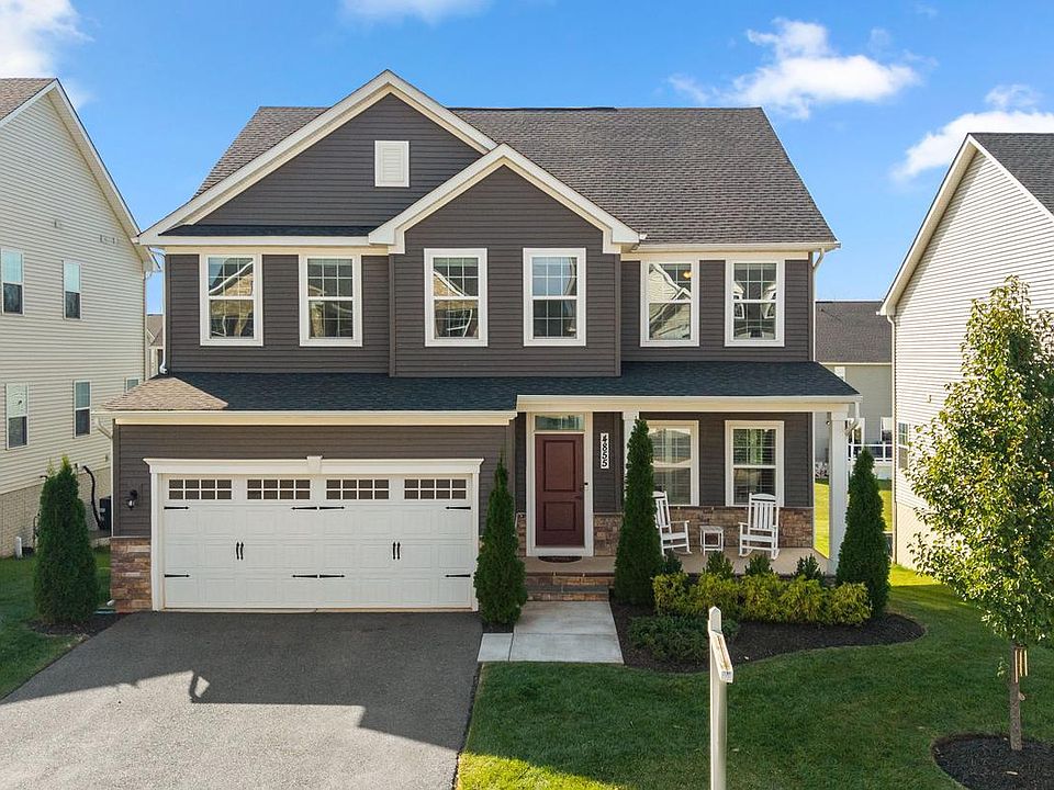 1st image of 4855 Railway Cir