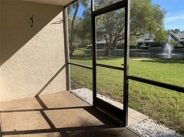 1320 Pasadena Ave S APT 107, South Pasadena, FL 33707