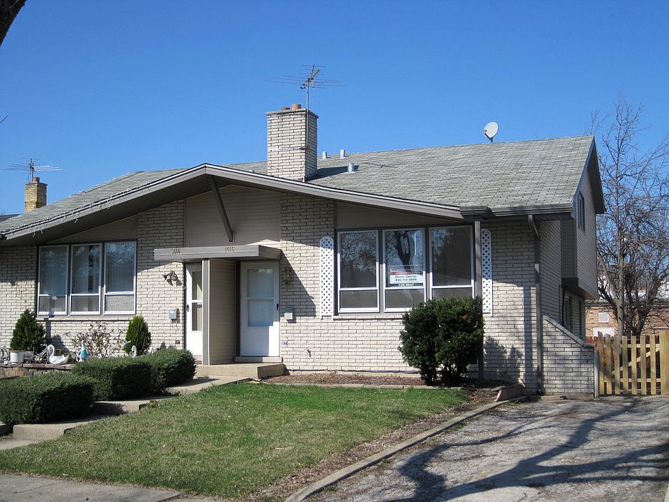 Front of the house, house is on right side.