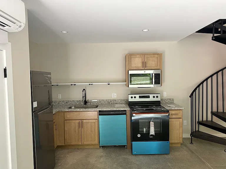 7817 N Carolina #213-A — Photo 16