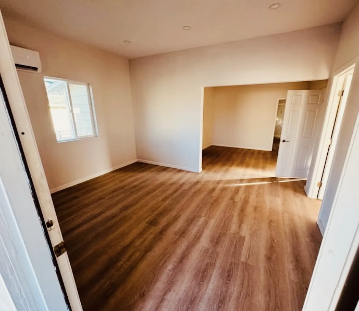 2 bed, 1135 sqft, $2,000 — Photo 3
