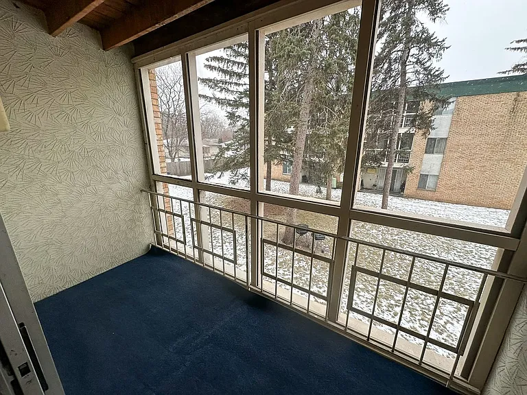 The Groves Apartments — Photo 39