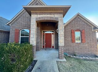 607 SW Barn Valley Rd, Bentonville, AR 72712