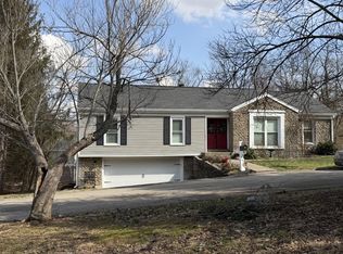 1207 Pheasant Rdg, Goshen, KY 40026