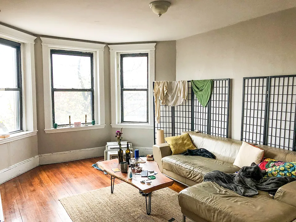 1056 Commonwealth Ave #42