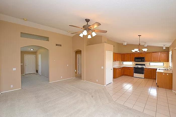 1st image of 2420 E Wildhorse Pl