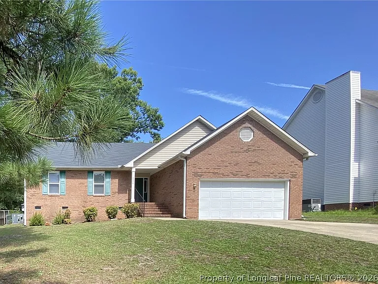 3024 Coachway Dr — Photo 1