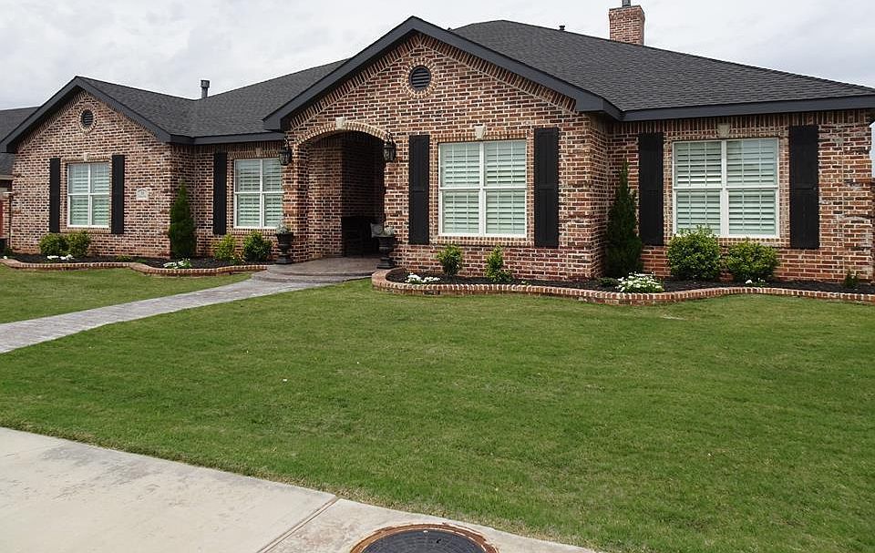 1st image of 18 Maravilla Cir