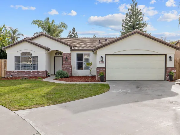 2249 W Perez Court, Visalia, CA 93291