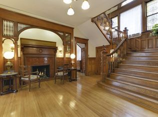 488 Holly Ave, Saint Paul, MN 55102