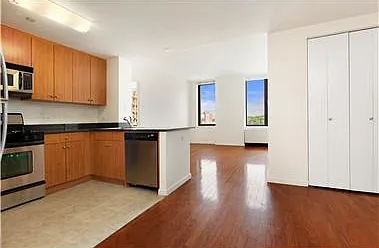 455 Main St #5N — Photo 1