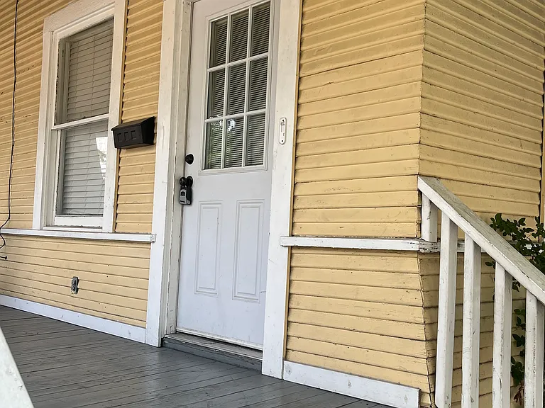 323 E Euclid Ave #325 — Photo 3