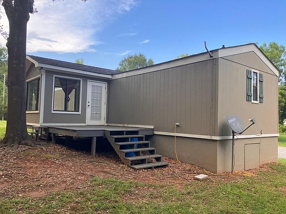 Rear left side, deck