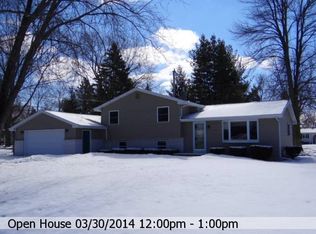 136 Anton Ct, Appleton, WI 54915
