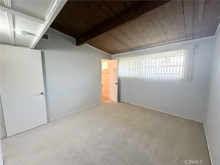 2314 W 165th St — Photo 22