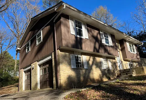 600 Navarre Dr Photo 1