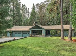 7587 Redthorne Rd, Rogue River, OR 97537
