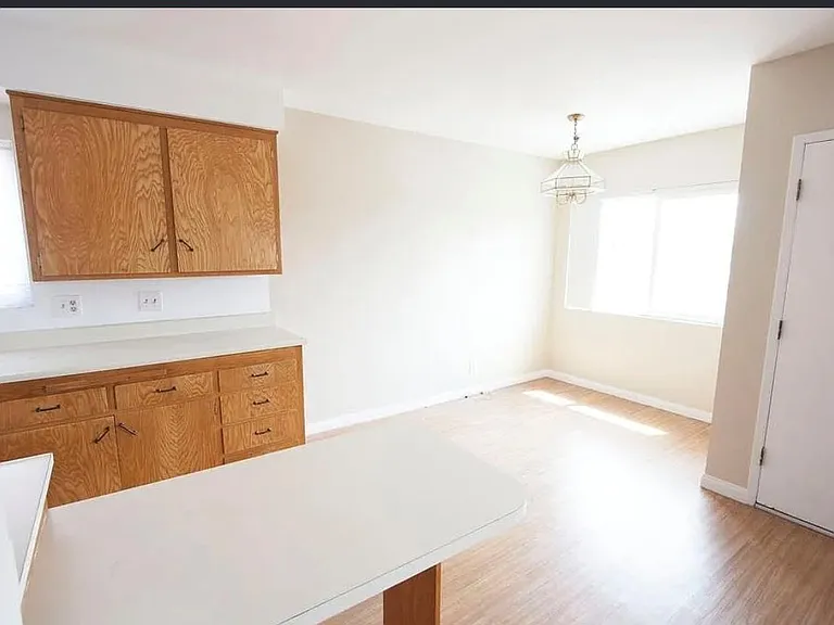 21103 Donora Ave #C — Photo 5