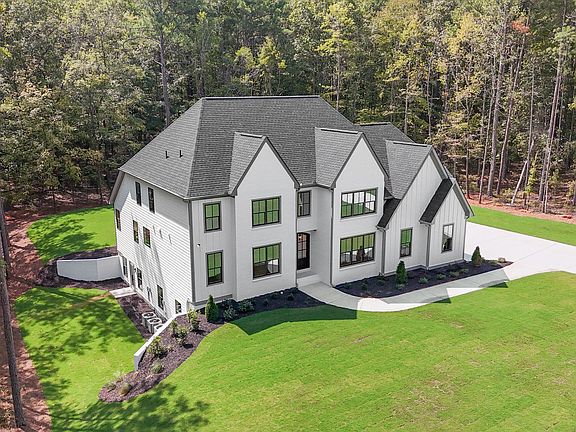 2nd image of 614 Morgan Mill Rd