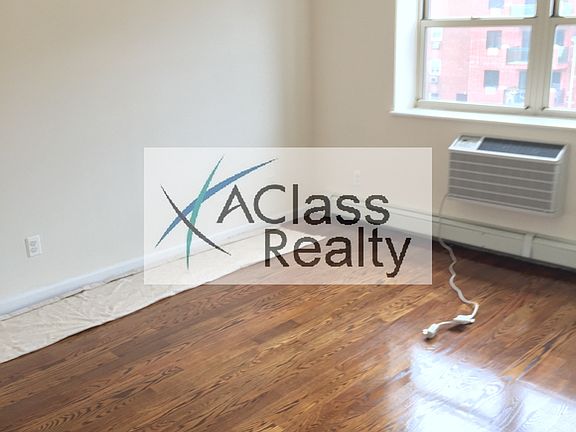 2nd image of 2310 31st Dr APT 4