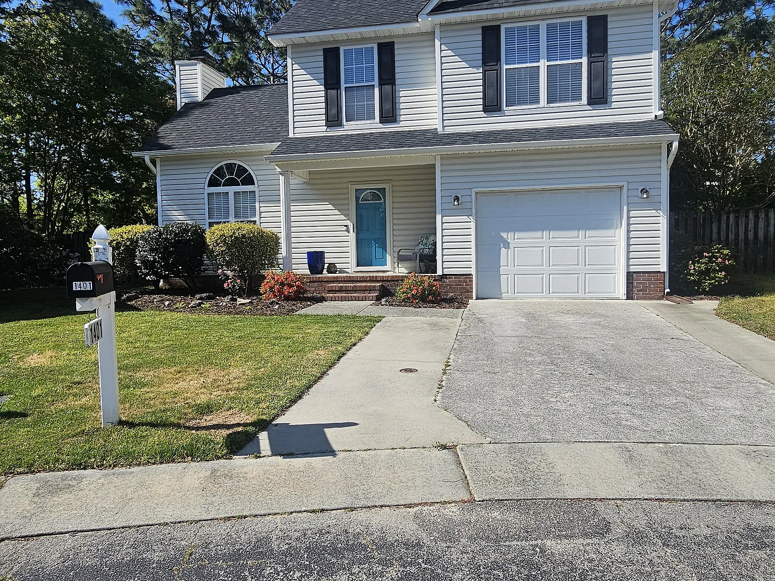 1401 Kellum Ct — Photo 1