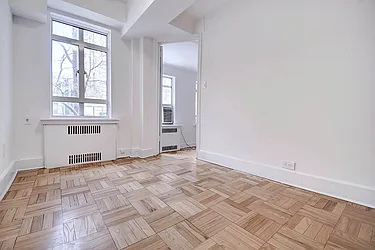 Rented by Urbane Brokerage