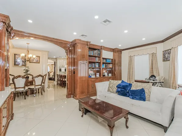 1764 East 17th Street image 14 of 45