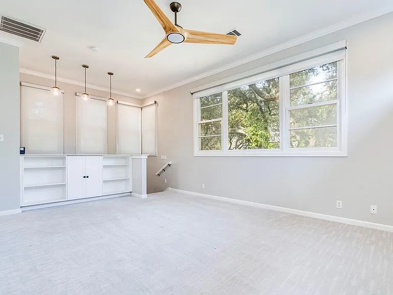 404 Almarion Dr — Photo 15