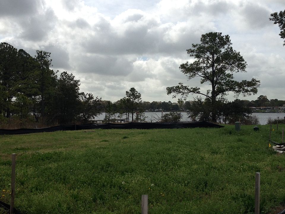 1st image of 9508 7th Bay St