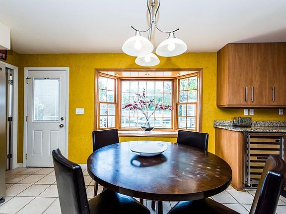 5th image of 709 North Dr