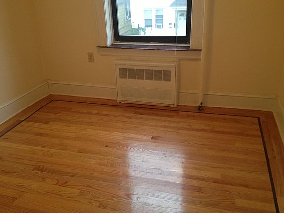 3rd image of 3753 62nd St APT 1E