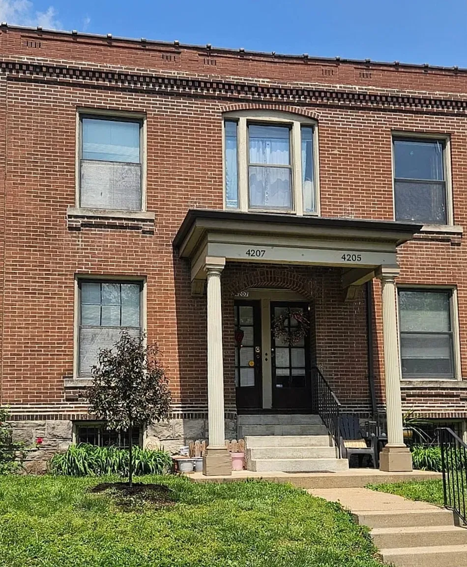 4205 Cleveland Ave — Photo 1