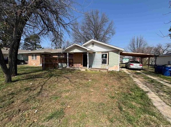 409 W Chickasaw St, Marlow, OK 73055