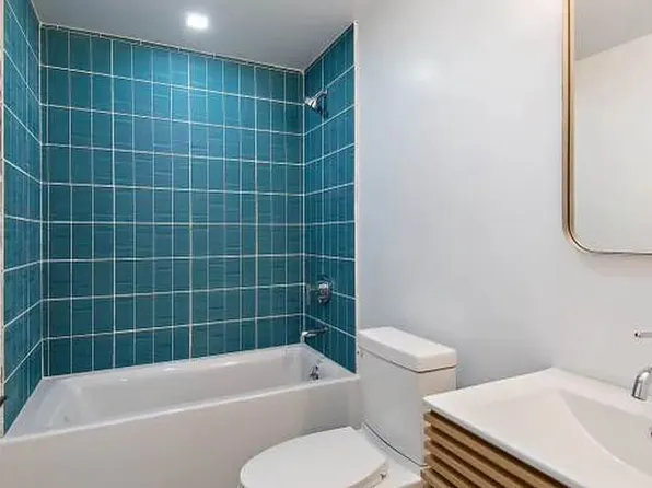 181 Kosciusko Street image 10 of 12