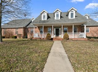 345 Summers Trce, Belleville, IL 62220