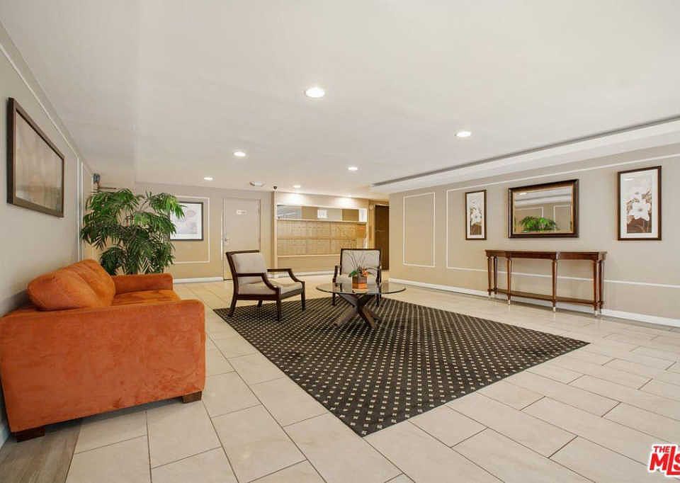 8568 Burton Way APT 101 Los Angeles CA 90048 Zillow