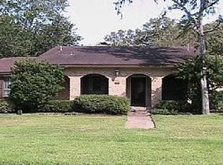 208 Richard Rd, La Grange, TX 78945