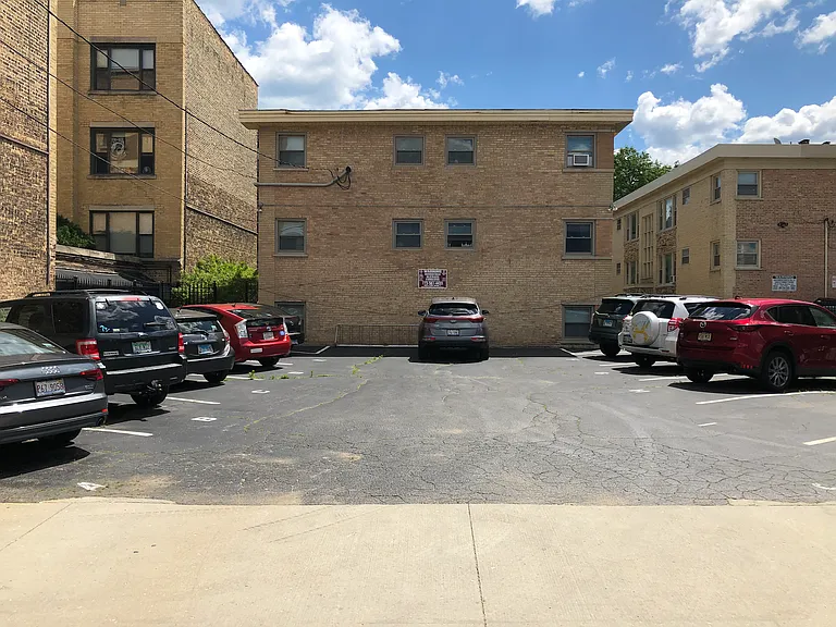 4544 N Wolcott Ave #8 — Photo 13