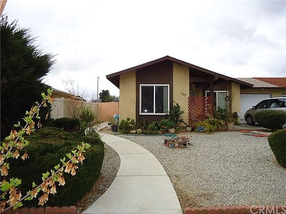 2nd image of 5242 Evelyn Dr
