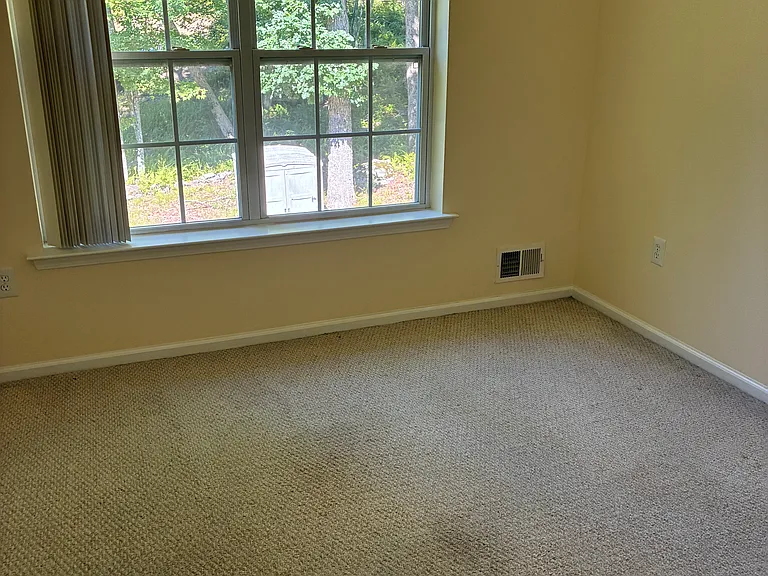 1010 Dorset Dr — Photo 17