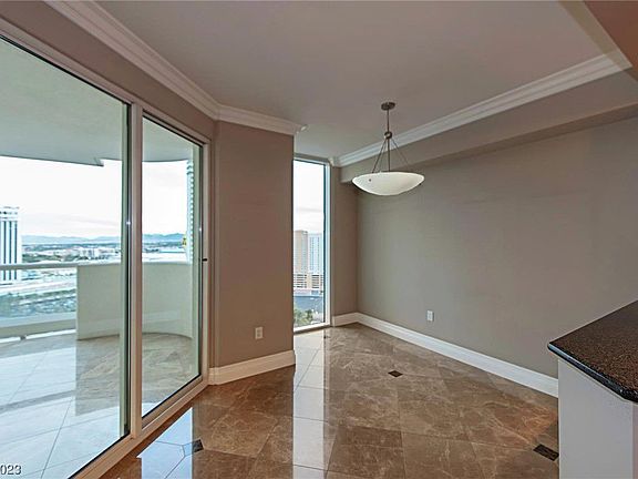 5th image of 2747 Paradise Rd Unit 2103